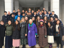 Wheeler with missionaries at the temple in Sapporo, Japan. Photo courtesy of Gloria Wheeler.